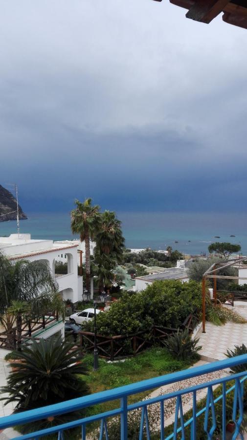 Villa Loreta Forio di Ischia Pokoj fotografie